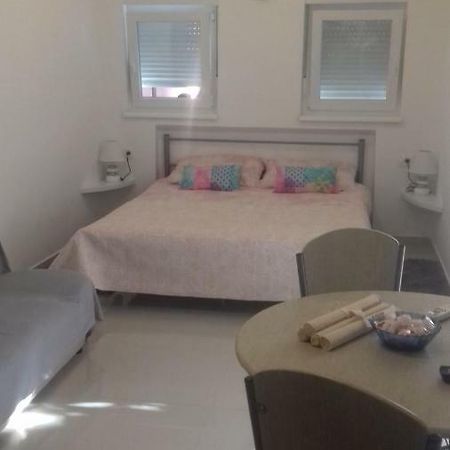 Apartamento Tili Pula Exterior foto