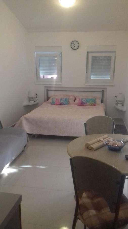 Apartamento Tili Pula Exterior foto