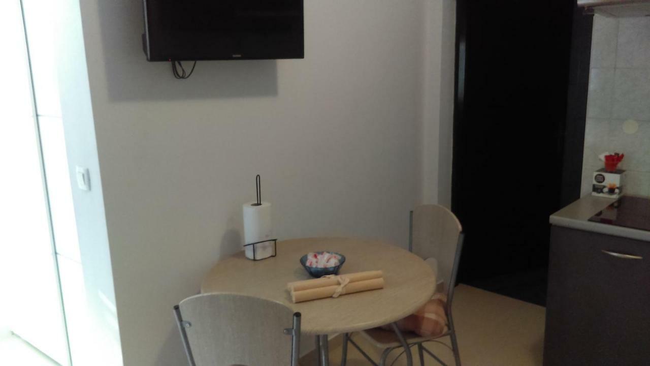 Apartamento Tili Pula Exterior foto