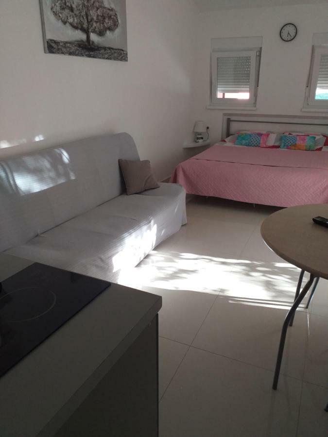 Apartamento Tili Pula Exterior foto